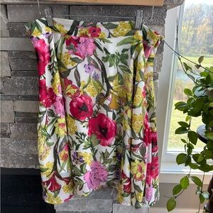 SERA | Floral Skirt | Size XL